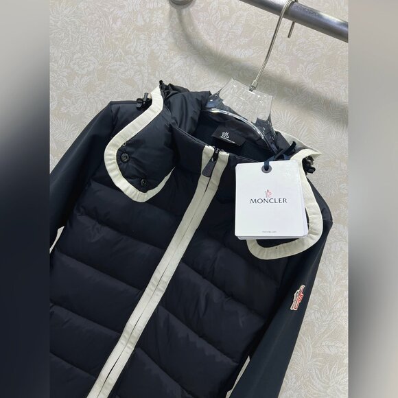 Moncler Grenoble Down-paneled jacket - Picture 6 of 10